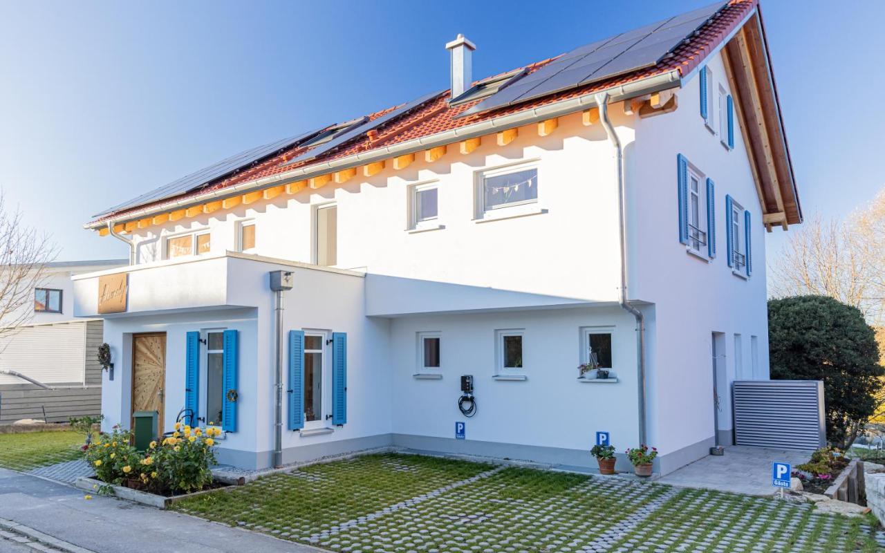 Homely Heidenheim an der Brenz Exterior foto